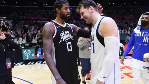 南京室内田径世锦赛朱亚明三级跳远夺银